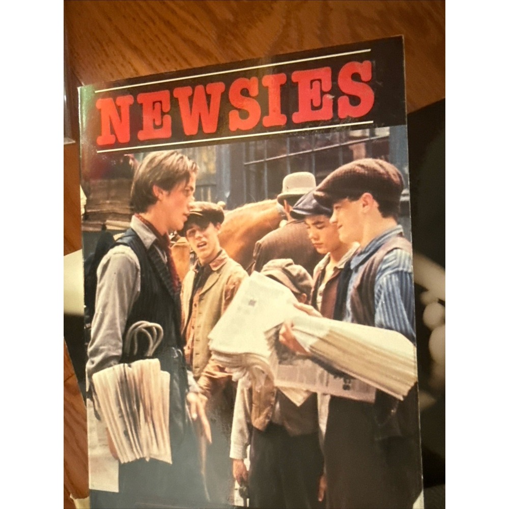 NEWSIES Jonathan Fast Movie Novelization Walt Disney (1992) 1st Printing Scarce! - Picture 3 of 16